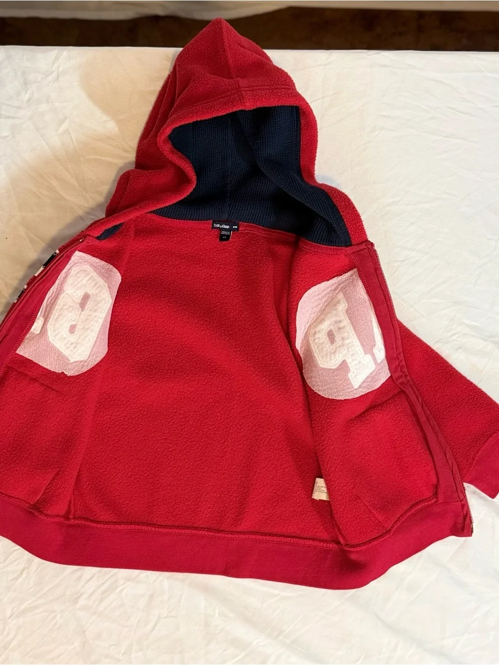 GAP Red Hooded Zip-Up Fleece with Navy Lining Size 3T (TT17)